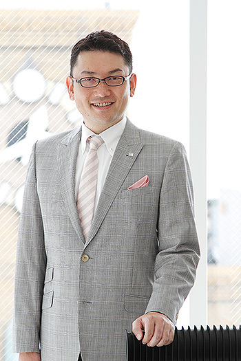 株式会社リンクス 代表取締役社長 毛利英昭