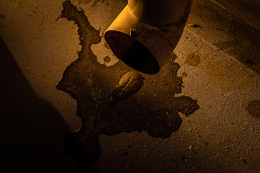 雨どい 水たまり