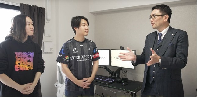 関西初のプロチーム監修のゲーミングワンルーム