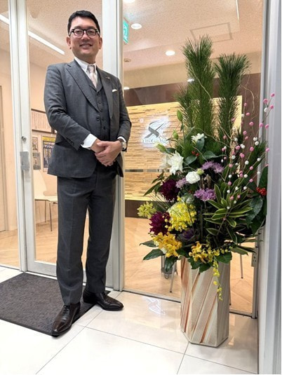 代表取締役毛利英昭