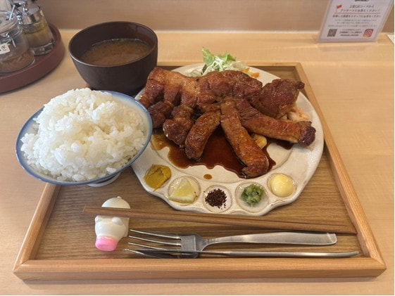 食堂ニューベイブ